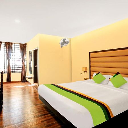 Hotel Treebo Doha King Madikeri Esterno foto
