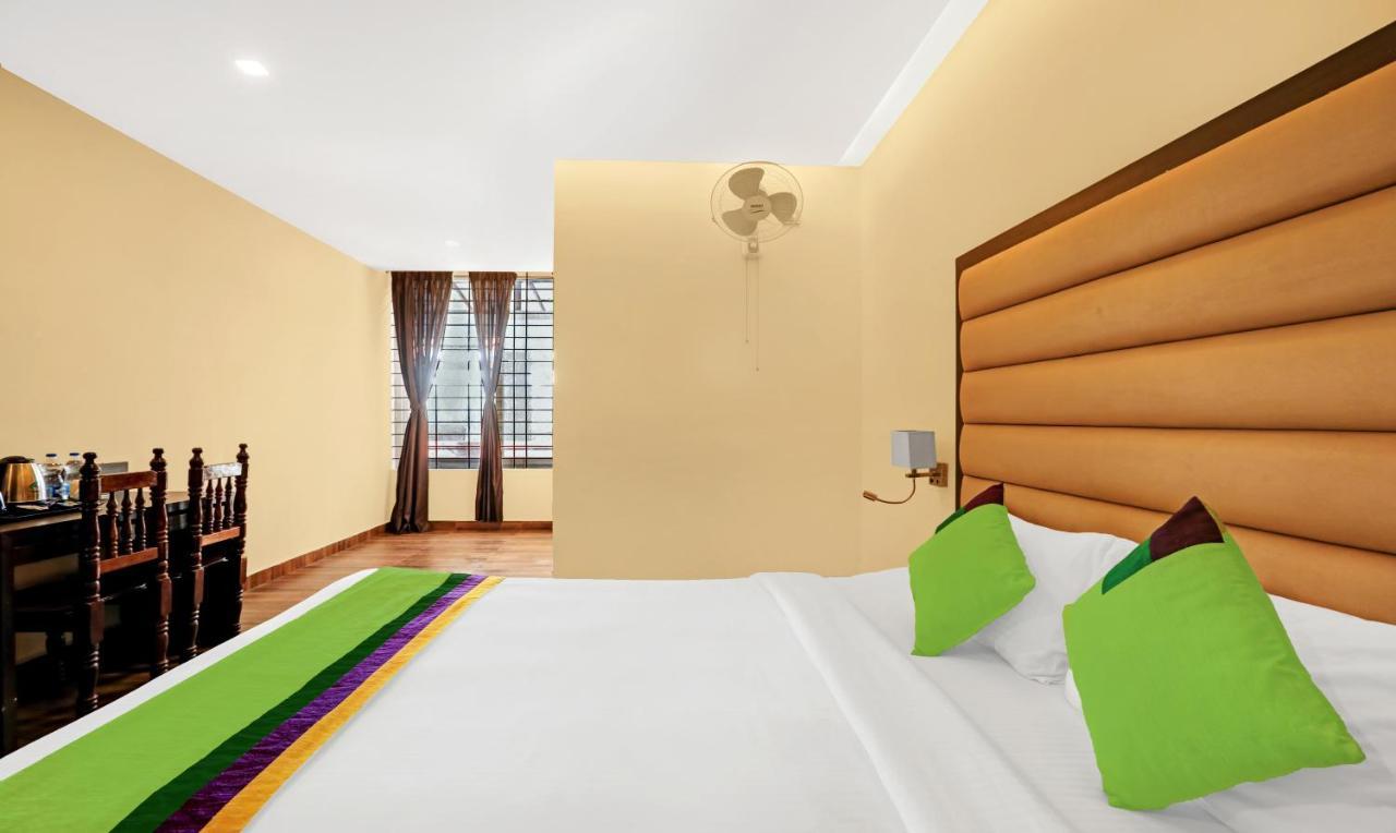 Hotel Treebo Doha King Madikeri Esterno foto