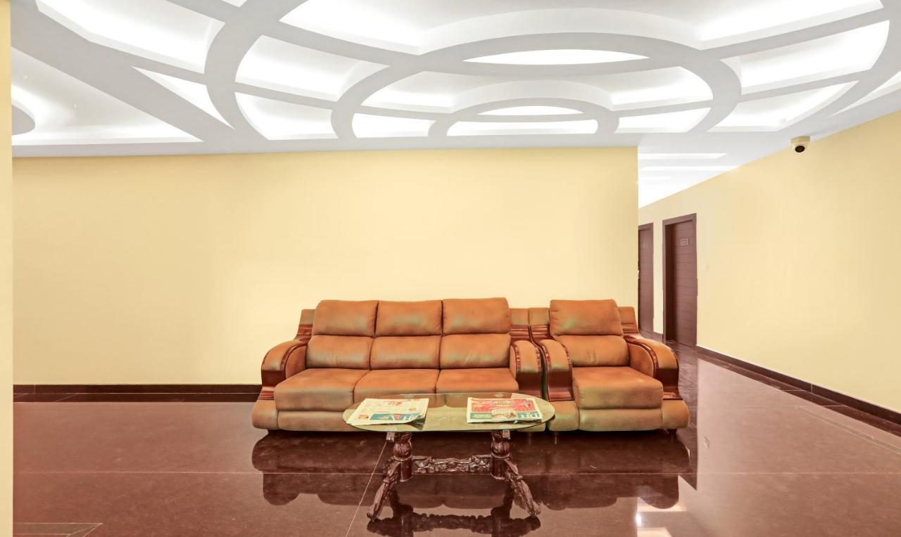 Hotel Treebo Doha King Madikeri Esterno foto